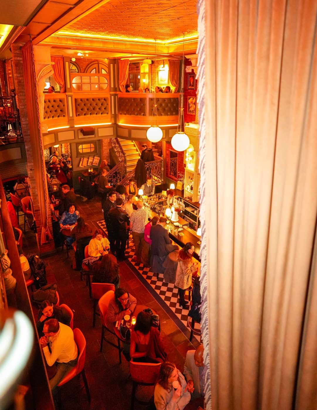 Bar Lola photographed by NYCDN Pixels